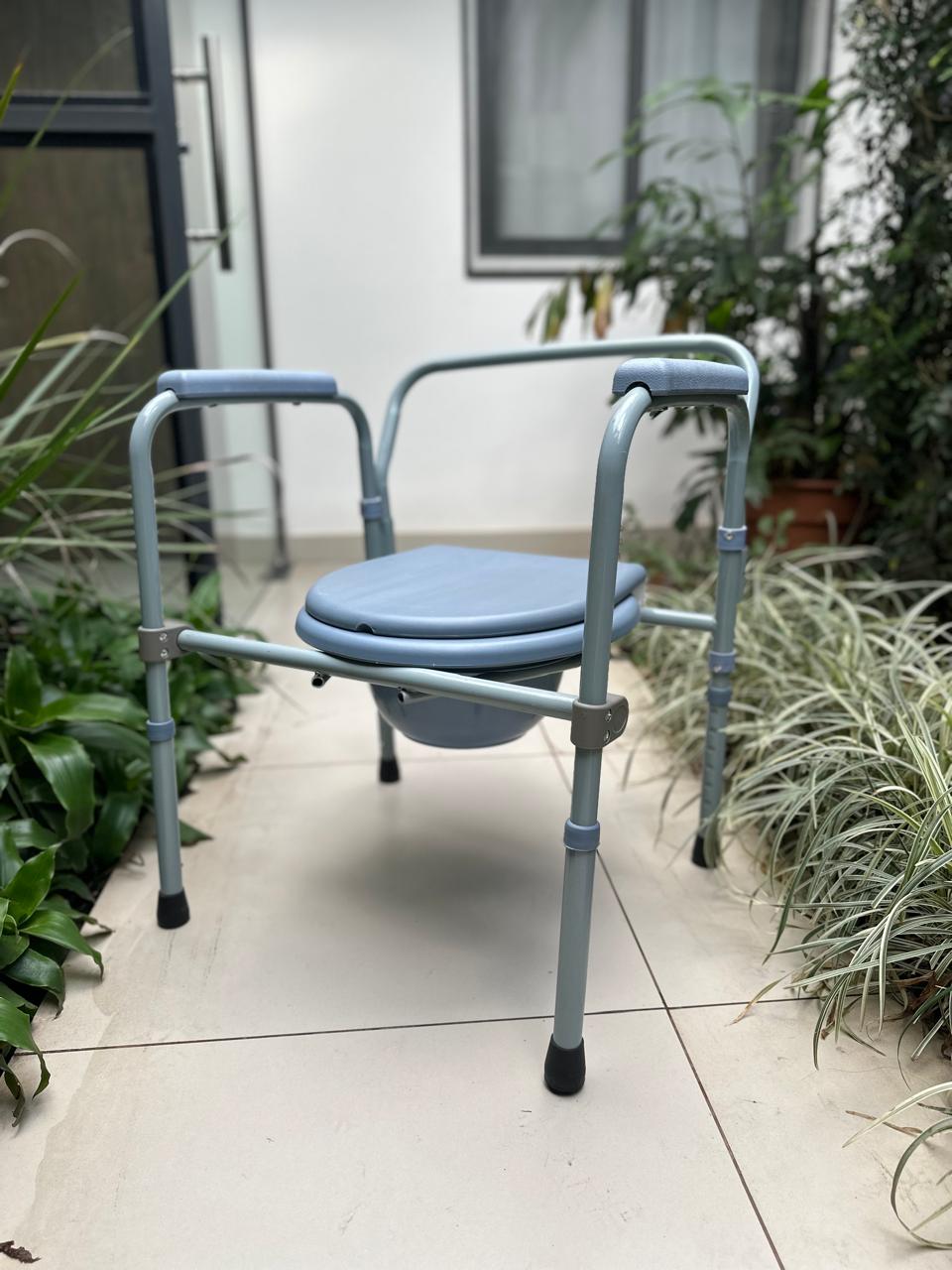 Silla sanitaria plegable patio